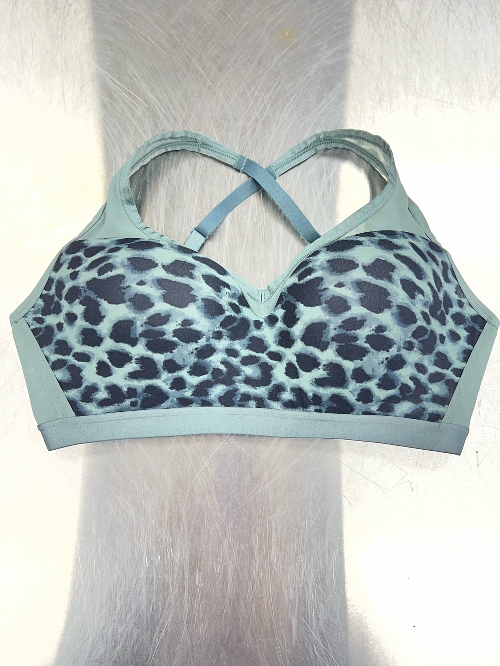 Victoria's Secret Mint Teal Leopard-Print Padded Sports Bra 38DD